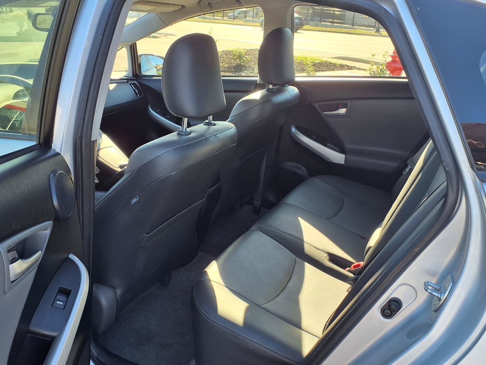 Used 2015 Toyota Prius Four FWD image 21