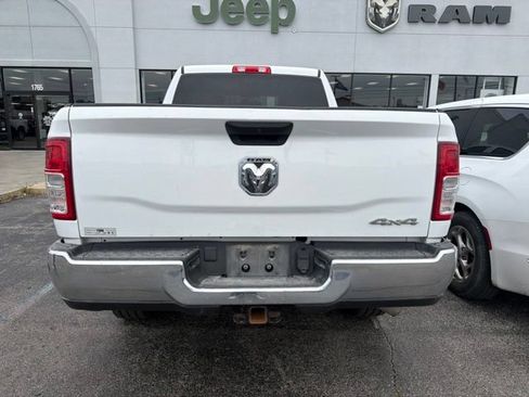 Used 2021 RAM 2500 Tradesman w/ Chrome Appearance Group AWD/4WD image 4
