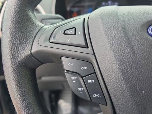 Used 2024 Ford Edge SE AWD/4WD image 21