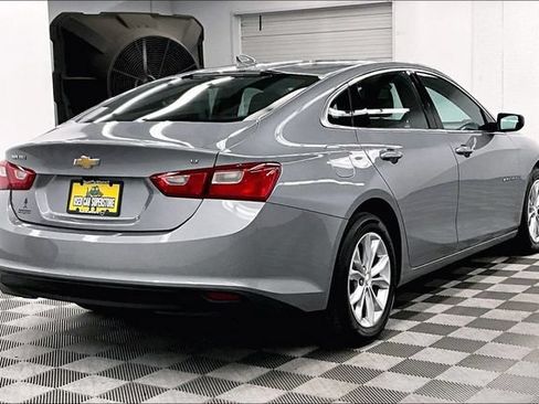 Used 2023 Chevrolet Malibu LT FWD image 13