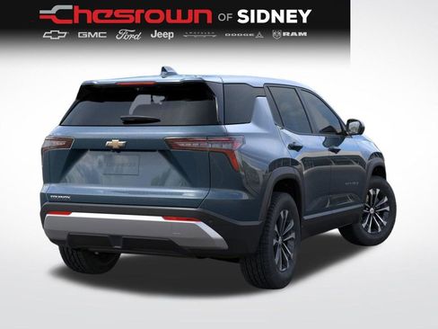 Used 2026 Chevrolet Equinox LT w/ Convenience Package II image 5