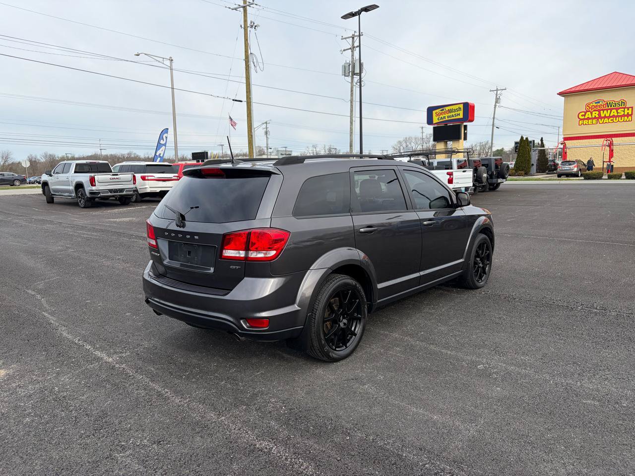 Used 2019 Dodge Journey GT w/ Blacktop Package FWD image 3