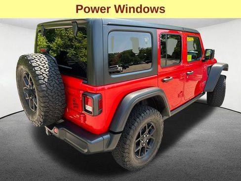 Used 2024 Jeep Wrangler Unlimited AWD/4WD image 10