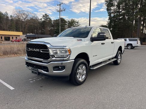 Used 2024 RAM 2500 Big Horn w/ Bed Utility Group image 2