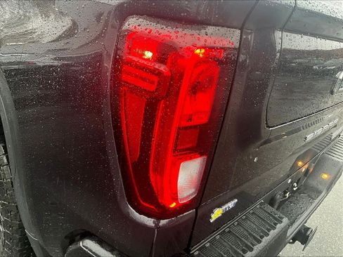 Used 2022 GMC Sierra 1500 Elevation image 33