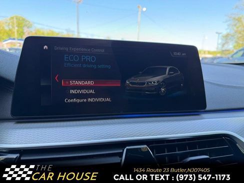 Used 2017 BMW 540i xDrive AWD/4WD image 28