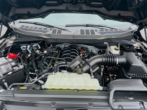 Used 2025 Ford F150 XL image 23