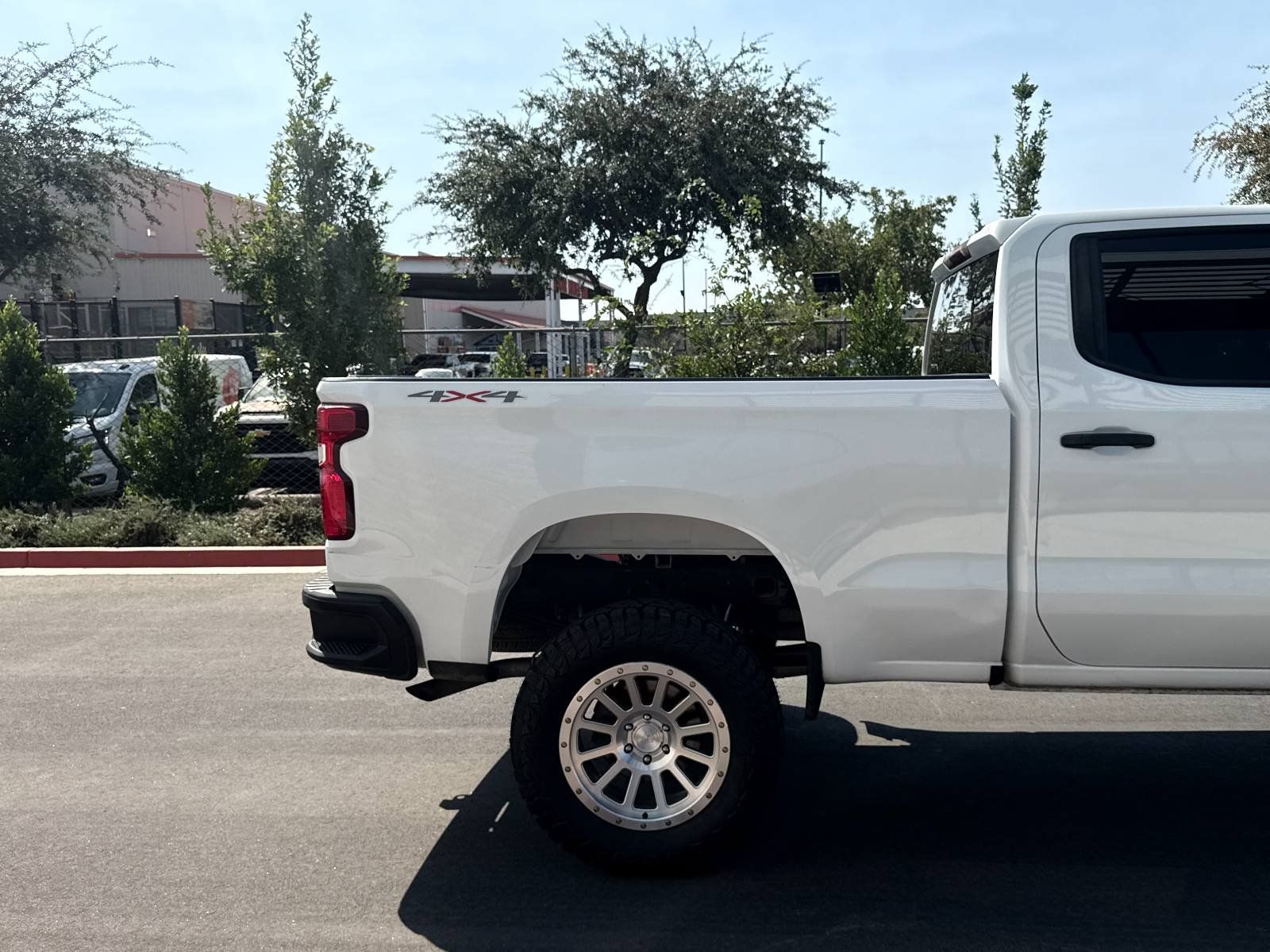 Used 2024 Chevrolet Silverado 1500 W/T w/ Trailering Package AWD/4WD image 5