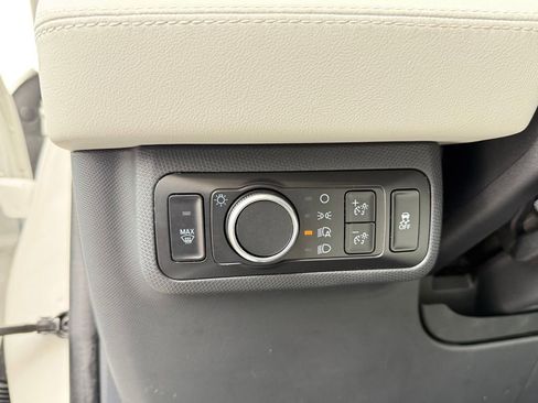 Used 2024 Ford Mustang Mach-E Premium image 22