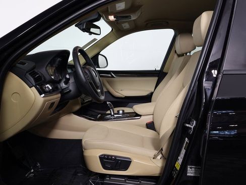Used 2017 BMW X3 sDrive28i RWD image 10