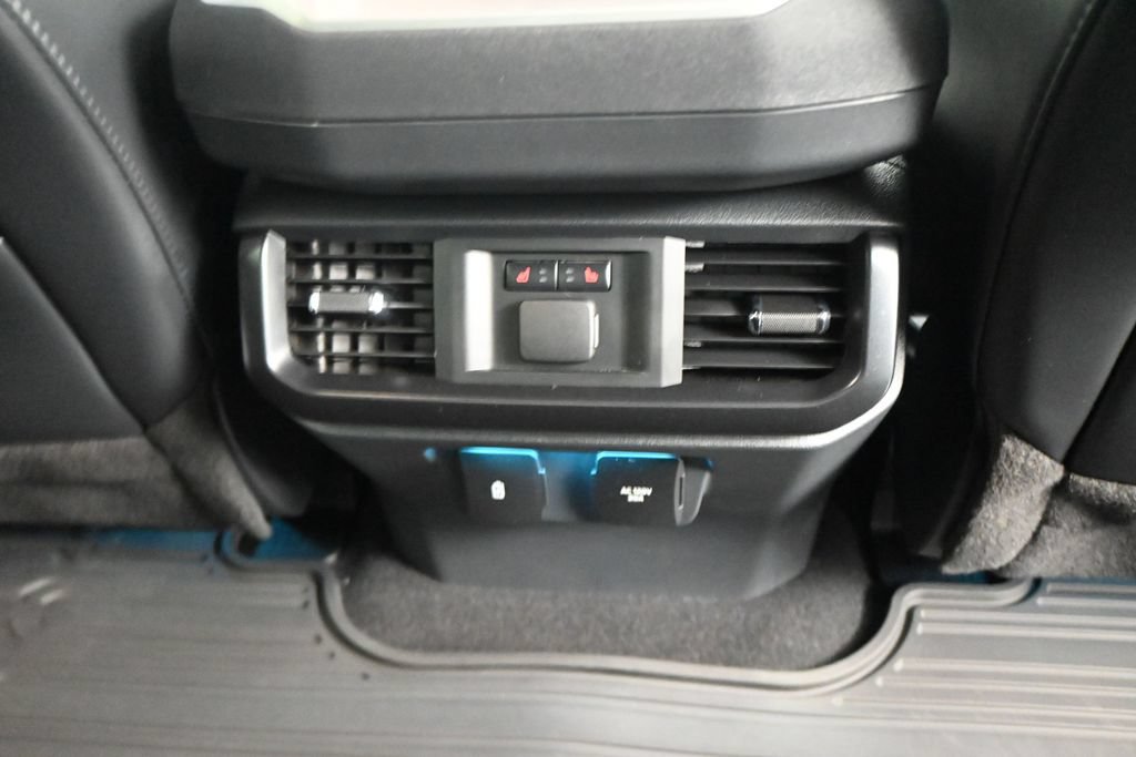 Used 2025 Ford F150 Raptor AWD/4WD image 16
