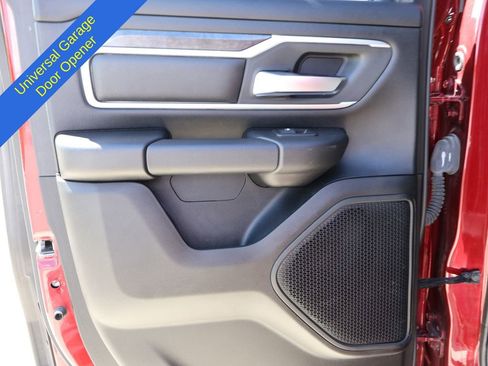 Used 2019 RAM 1500 Big Horn AWD/4WD image 17