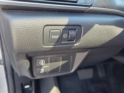 Used 2020 Honda Accord EX image 28