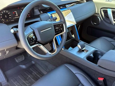 New 2025 Land Rover Discovery Sport S image 30