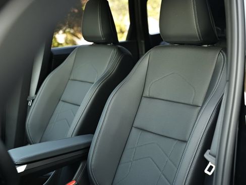 New 2026 BMW X1 xDrive28i AWD/4WD image 19