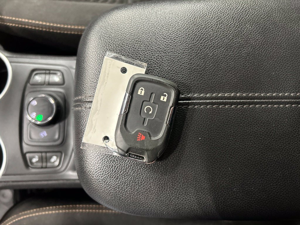Used 2019 GMC Terrain SLE w/ Driver Convenience Package AWD/4WD image 22