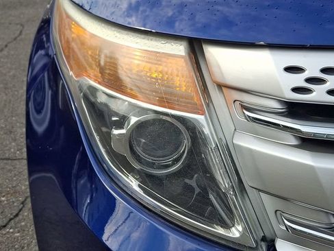 Used 2013 Ford Explorer XLT AWD/4WD image 11