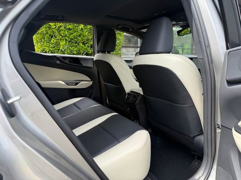 Used 2024 Lexus NX 250 FWD w/ Cold Area Package image 39