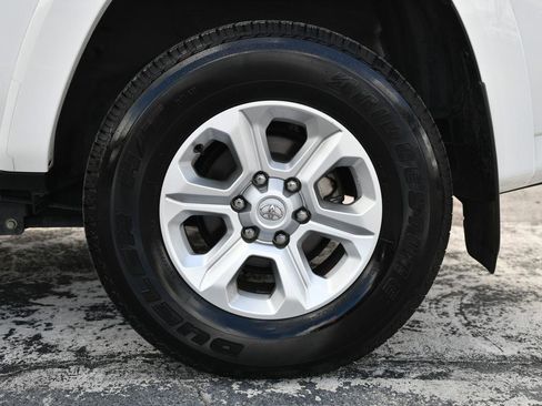 Used 2024 Toyota 4Runner SR5 image 12