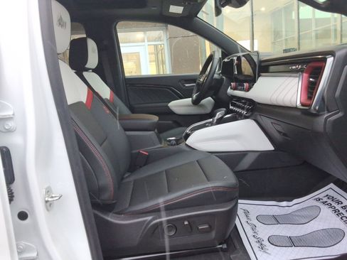 New 2024 GMC Canyon AT4X w/ AT4X AEV Edition image 32