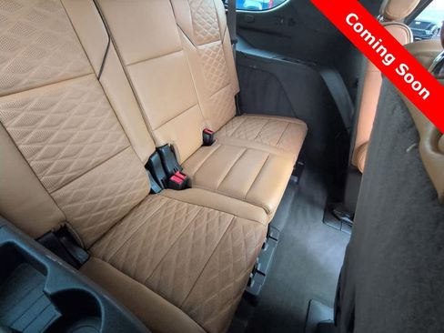 Used 2024 Cadillac Escalade Sport w/ LPO, ONYX Package image 22