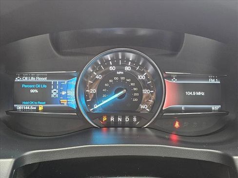 Used 2019 Ford Explorer XLT w/ Equipment Group 202A image 22