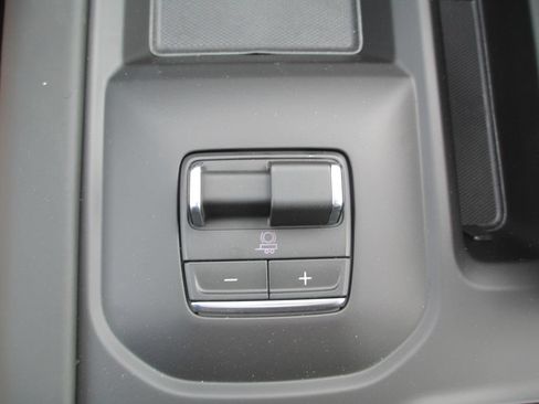 New 2026 GMC Sierra 2500 Denali Ultimate AWD/4WD image 21