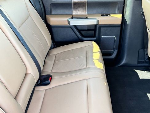 Used 2022 Ford F250 Lariat image 13