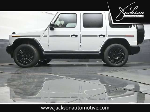 New 2027 Mercedes-Benz G 580 e image 39