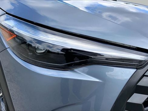Used 2026 Toyota Corolla Cross XLE FWD image 27