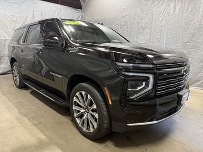 Used 2025 Chevrolet Suburban High Country