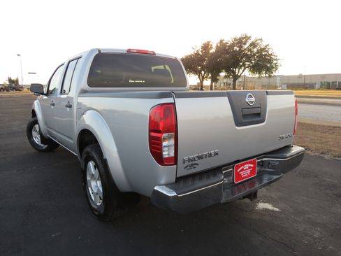 Used 2006 Nissan Frontier SE w/ (P01) Power Pkg image 7
