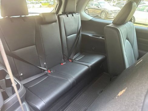 Used 2025 Toyota Grand Highlander AWD Hybrid image 17