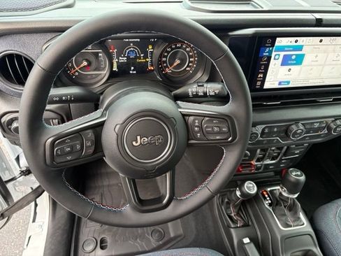 New 2026 Jeep Wrangler Unlimited Sport w/ Dual Top Group AWD/4WD image 21