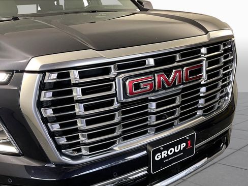 Used 2025 GMC Yukon XL Denali w/ Sun & Power Step Package AWD/4WD image 29