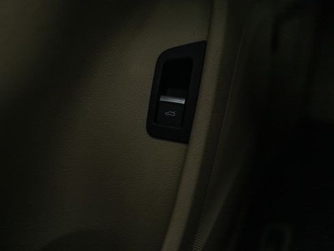 Used 2019 Audi Q7 3.0T Premium image 17