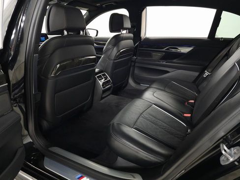 Used 2019 BMW 750i xDrive w/ Executive Package image 35