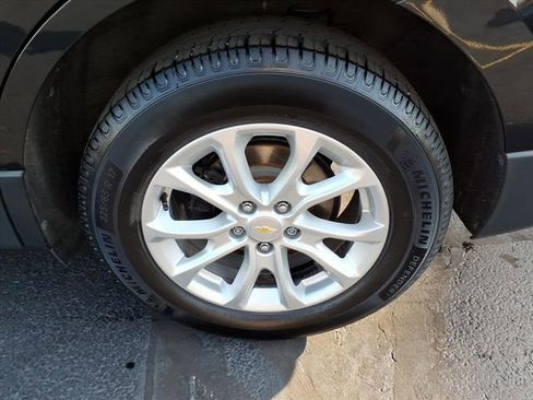 Used 2019 Chevrolet Equinox LT image 28
