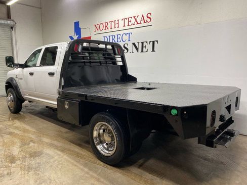 Used 2021 RAM 5500 Tradesman w/ Chrome Appearance Group image 9