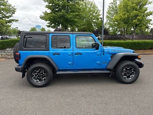 Used 2022 Jeep Wrangler Unlimited Rubicon 4xe AWD/4WD image 8