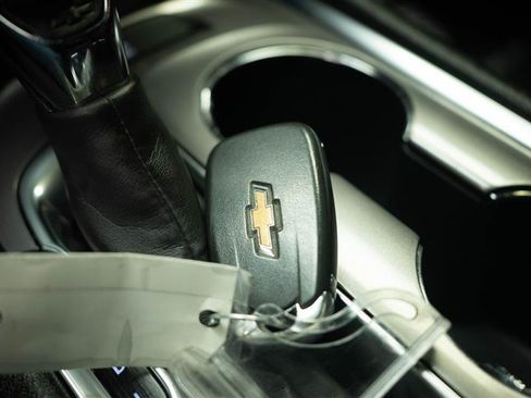 Used 2022 Chevrolet Malibu LT FWD image 22