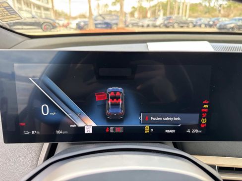 Used 2025 BMW iX xDrive50 image 28