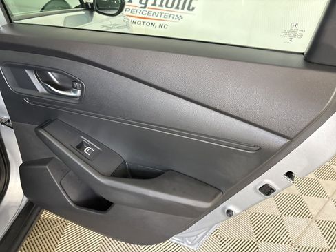 Used 2025 Honda Accord SE image 24
