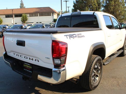 Used 2019 Toyota Tacoma TRD Off-Road RWD image 35