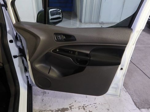 Used 2020 Ford Transit Connect XL image 14