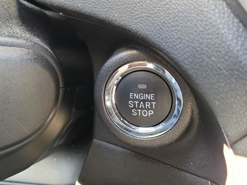 Used 2024 Subaru Ascent Limited image 15