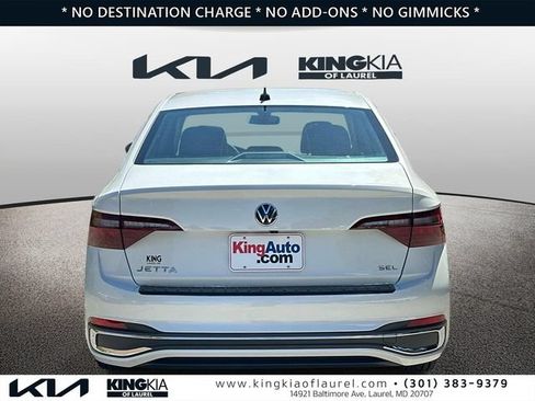 Used 2024 Volkswagen Jetta SEL FWD image 24