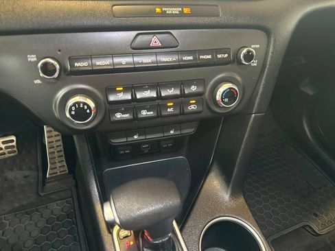 Used 2022 Kia Sportage Nightfall Edition AWD/4WD image 19