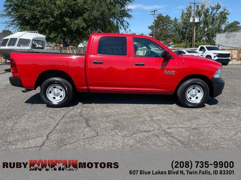 Used 2016 RAM 1500 Tradesman w/ Popular Equipment Group AWD/4WD image 7