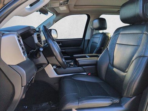 Used 2023 Toyota Tundra Limited image 16